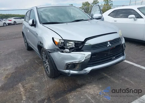 2016 Mitsubishi Outlander Sport 2.4 Es z USA, uszkodzony, nr VIN JA4AP3AW7GZ050964